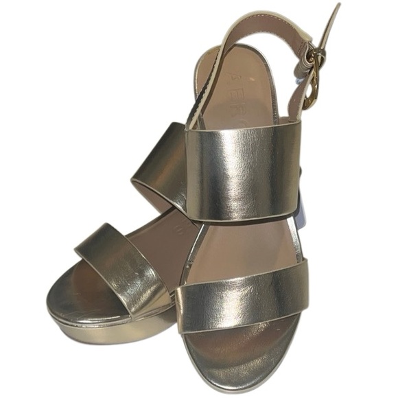 Aerosoles Camilia Gold Metallic Straps Buckle Platform Sandals Size 7 NWOB - Picture 1 of 9